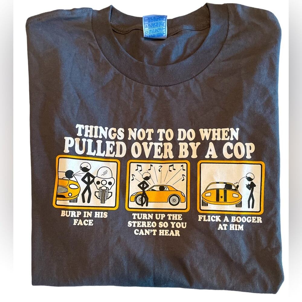 Tennessee River Black Graphic Short Sleeve 90s Sassy T-shirt